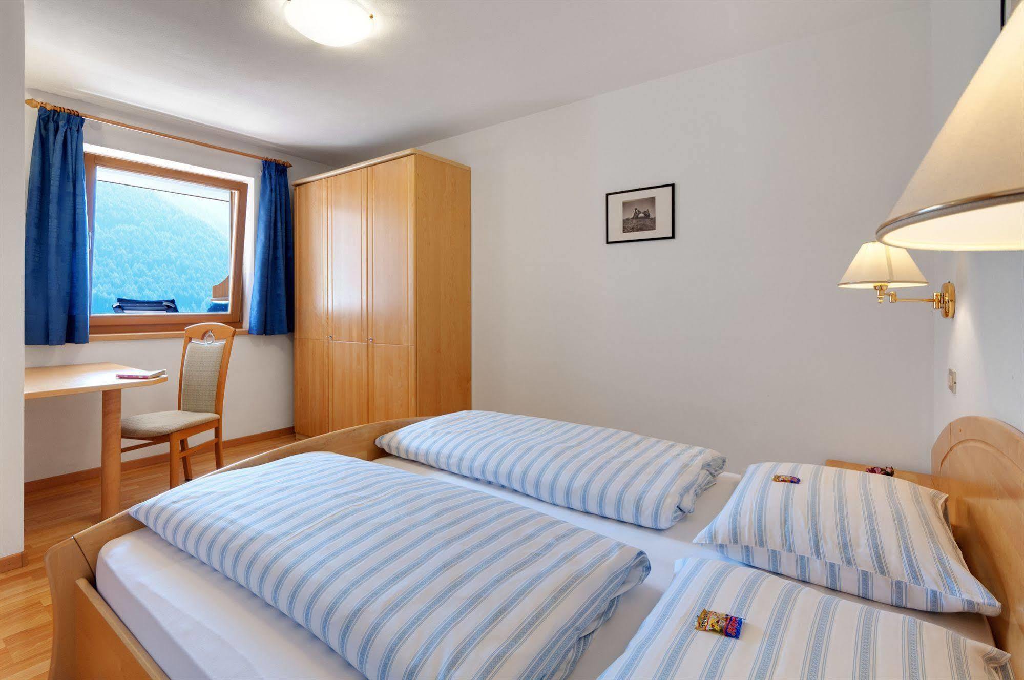 Residence Toeglhof Funes  Εξωτερικό φωτογραφία